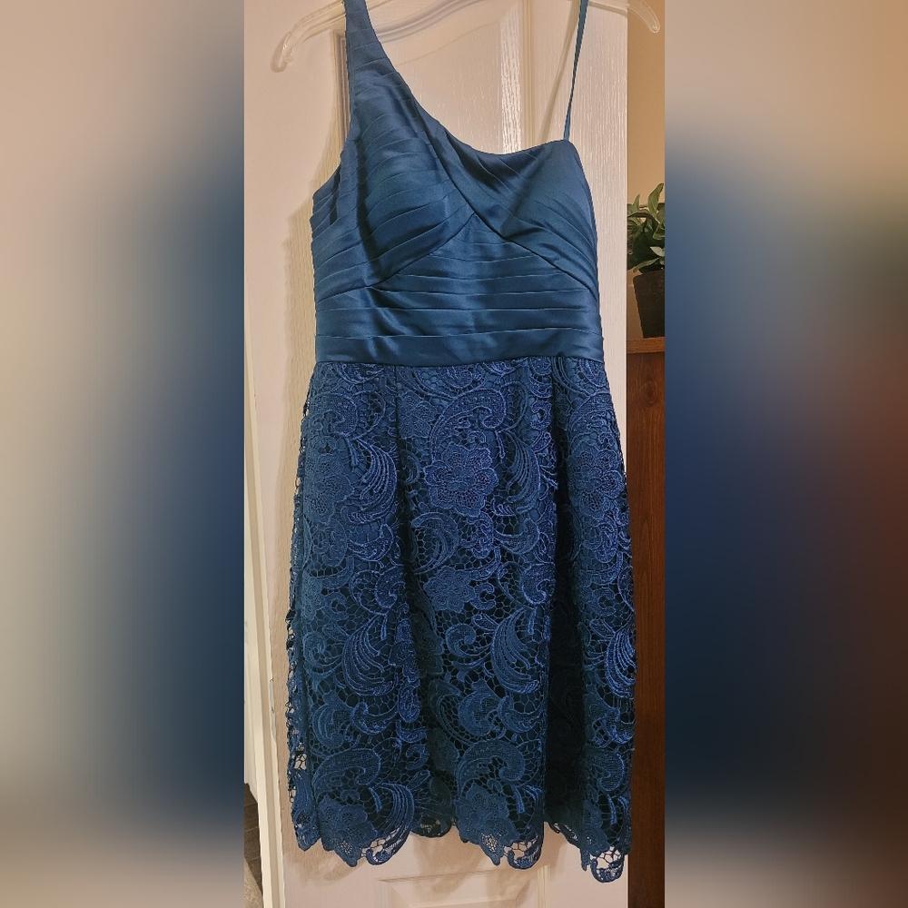 Adrianna Papell Elegant Teal Blue Lace Cocktail Dress